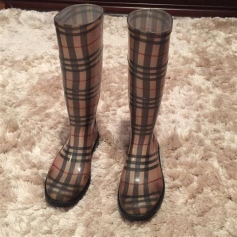 how to spot fake burberry rain boots|burberry rain boots lowest price.